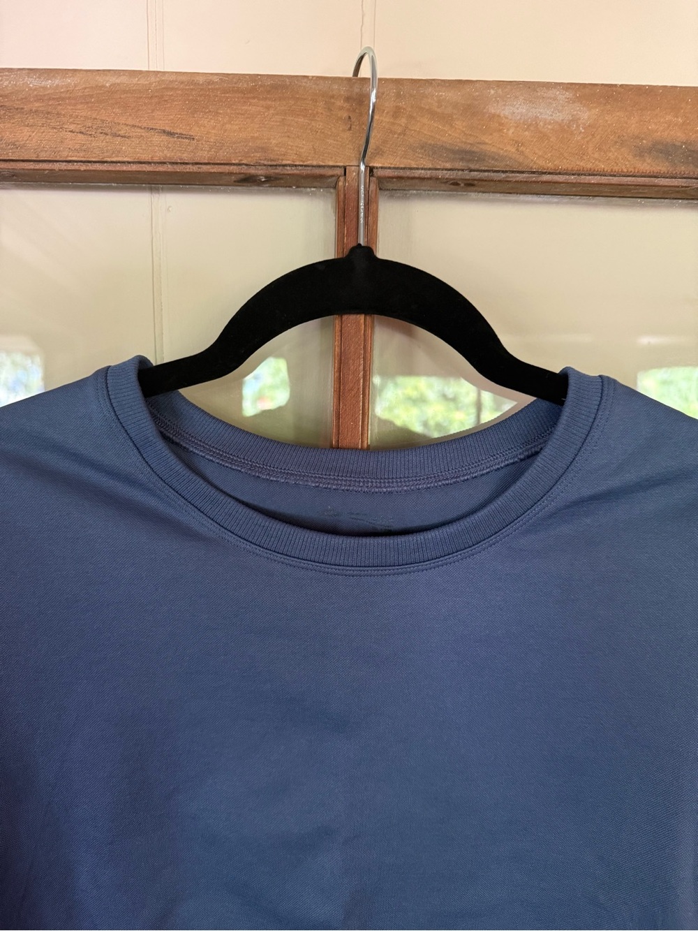 OFFLINE By Aerie Sidewalk Seamless Long Sleeve Cropped Athleisure T-Shirt Top XL - Picture 7 of 9